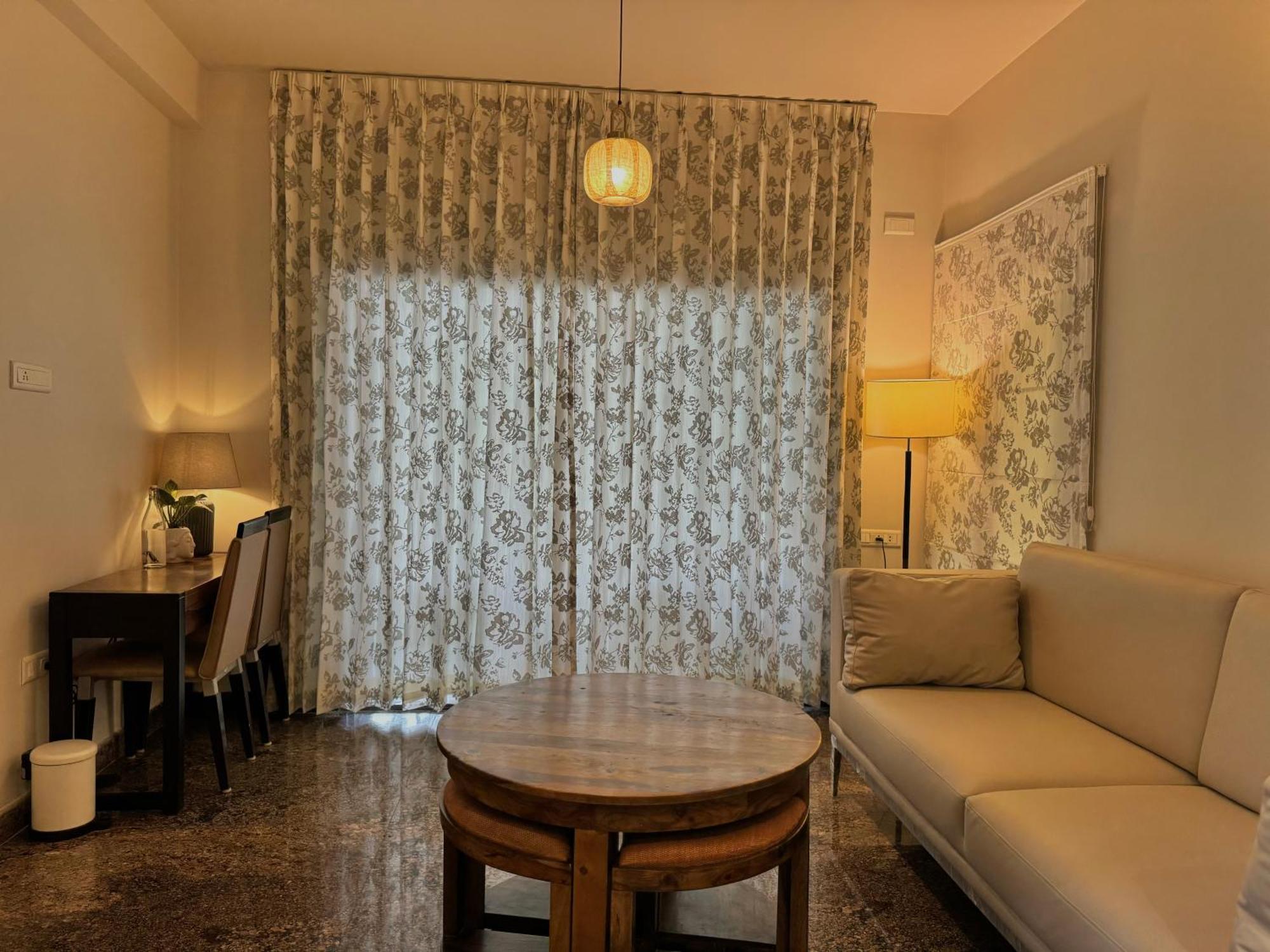 Idam Na Mama Lägenhet Bangalore Exteriör bild