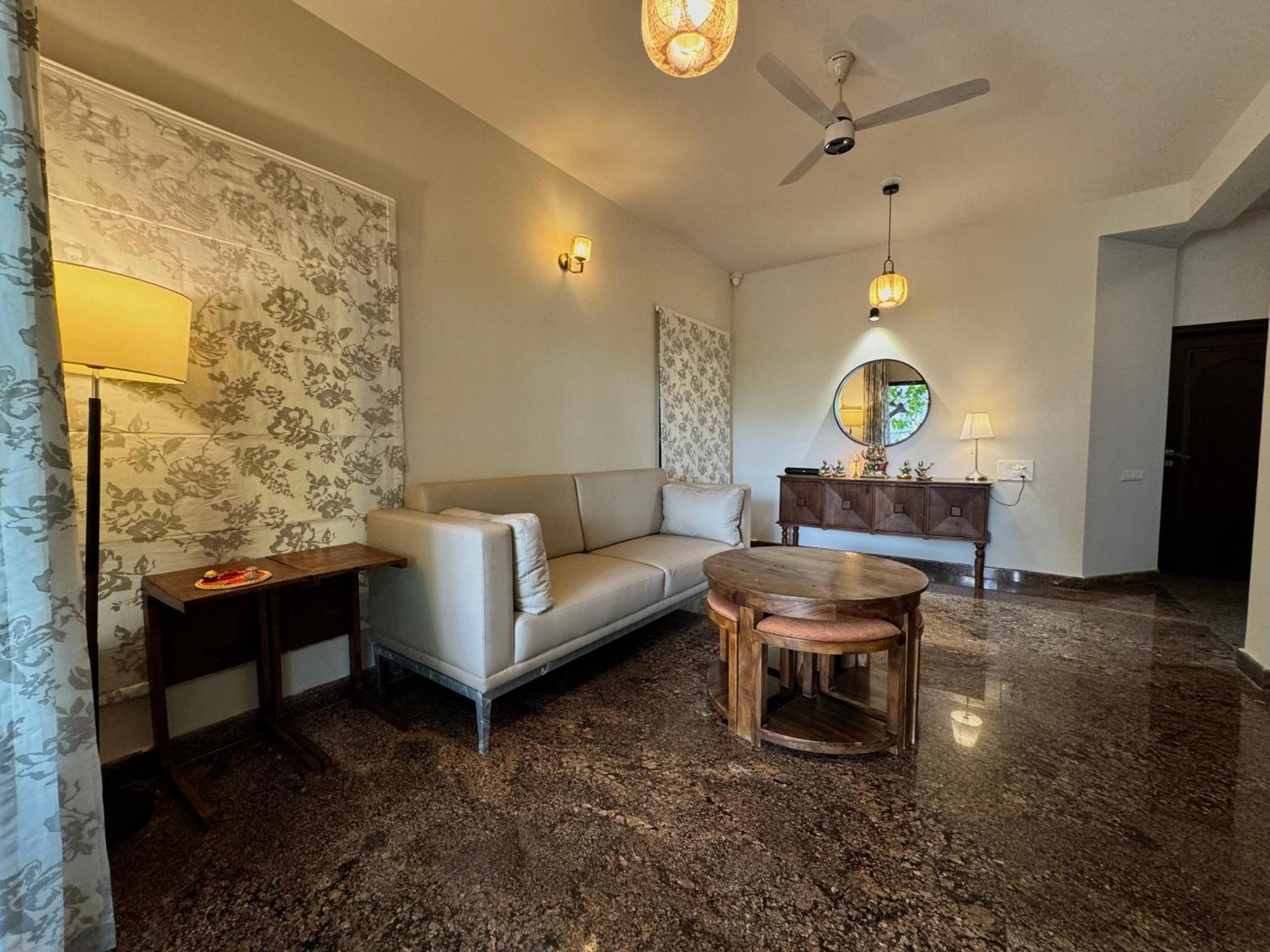 Idam Na Mama Lägenhet Bangalore Exteriör bild